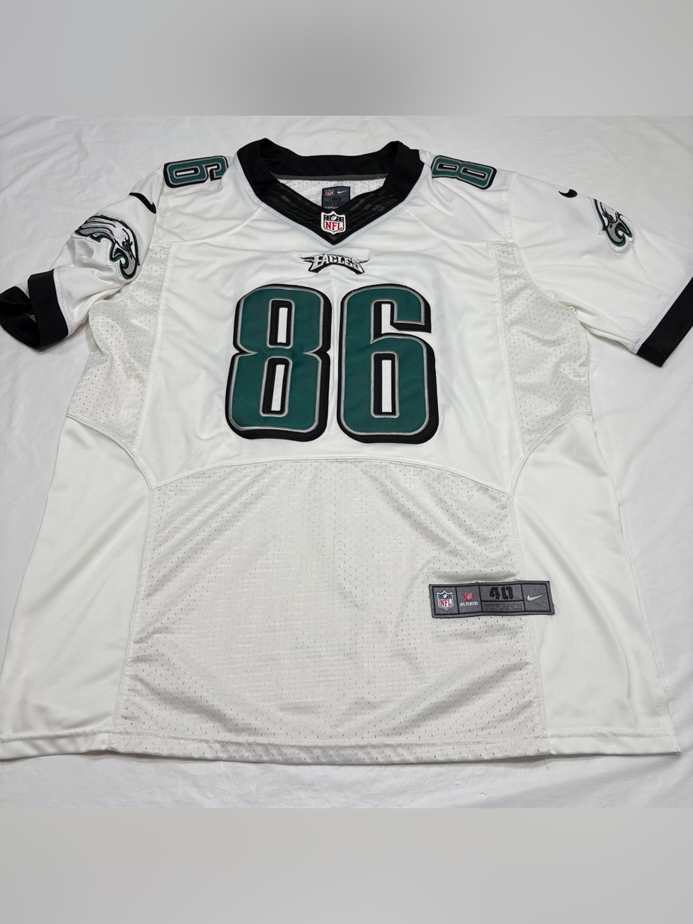 Zach Ertz #86 Nike On Field NFL Philadelphia Eagles White Jersey Men’s 40 Medium